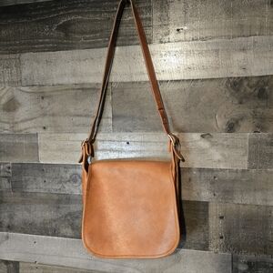 COACH Vintage Patricia's Legacy Crossbody Bag 9951 British Tan Leather 90's USA